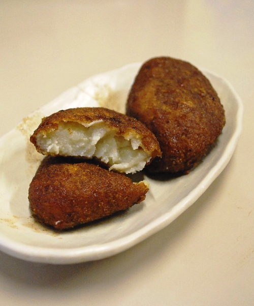 行田名物 ゼリーフライ_c0177814_2058338.jpg