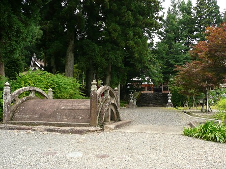 白山長滝神社の蓮_c0057946_20222311.jpg