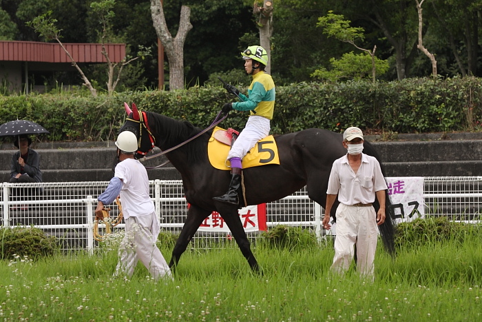 2009年7月19日(日) 高知競馬 2R Eイ_a0077663_17572572.jpg
