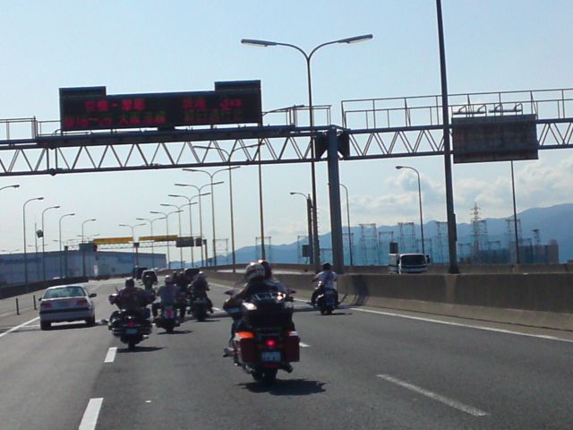 b0190092_1953950.jpg