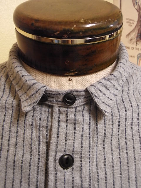 small-collar c/w shirt_f0049745_1305722.jpg