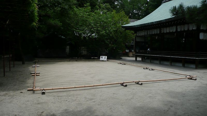 悲運の崇徳、淳仁両天皇を祀る社、蹴鞠の神様 （西陣 白峯神宮 ）  (2009年08月06日) _c0119555_23281782.jpg