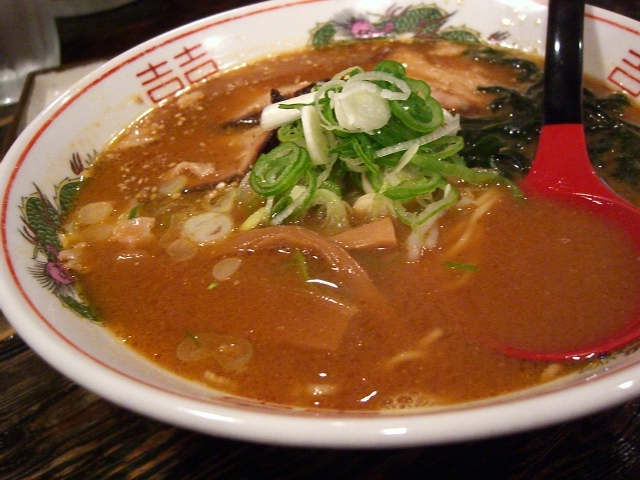 ちょっとアドベンチャー☆ ラーメン屋で食ってきた_f0201488_10183087.jpg