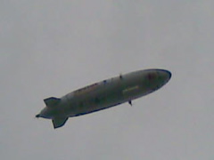 飛行船 2_e0138812_14491032.jpg
