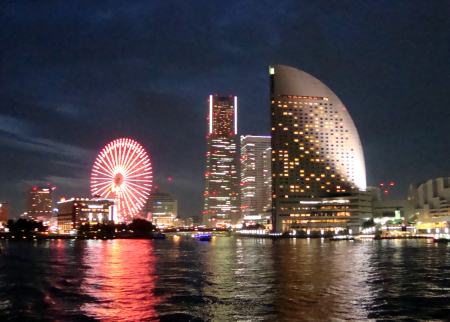 横浜みなとみらい21の夜景 デジタルサイネージのブログ