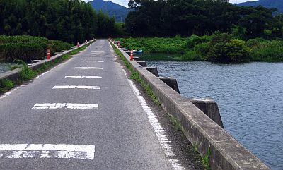 吉野川　下流の潜水橋_e0146484_944311.jpg