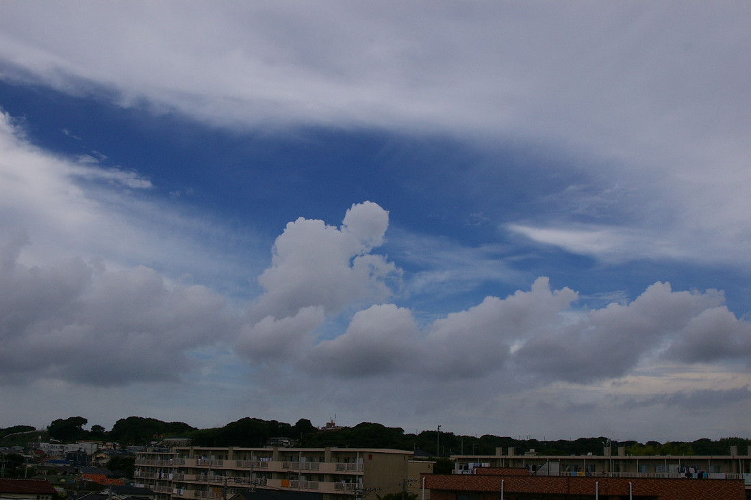 今 日 の 空 と 雲　No.2_d0039021_1817196.jpg