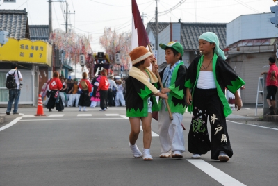 本日も祭り_a0112572_17213683.jpg