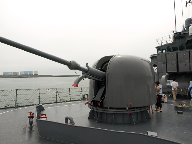 護衛艦うみぎり_d0153062_8544493.jpg