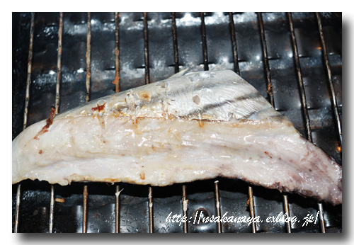 鰹 かつおのハラス塩焼き 鰹のハラスもこれまた旨い 魚屋三代目日記