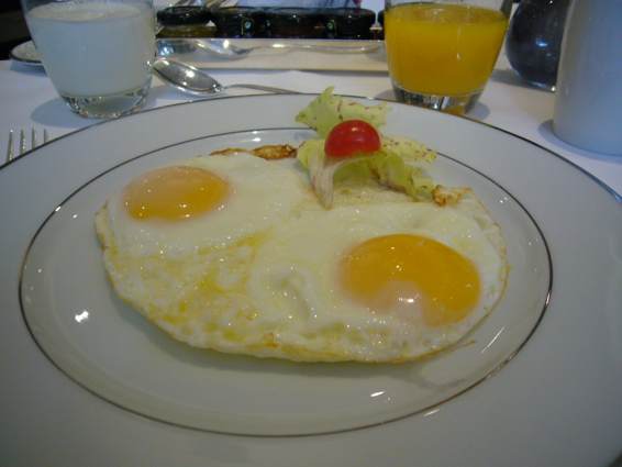 ドイツの朝ご飯 02_a0116902_21495865.jpg