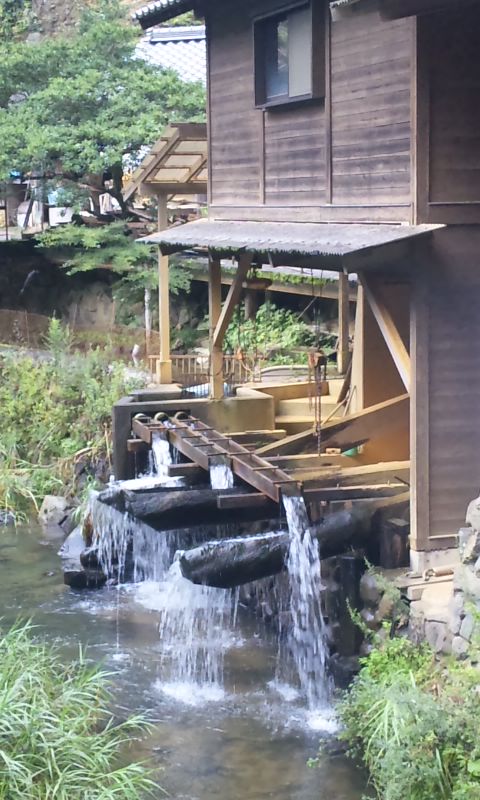 陶芸の里 小鹿田へ_d0116009_2222315.jpg