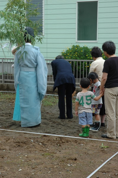 地鎮祭_e0165575_6284810.jpg