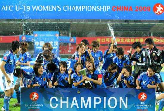 U19日本女子代表 アジアを制覇 歩 き 者 あ る き も の