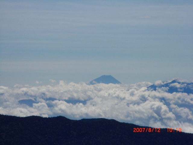 e0171018_235333.jpg