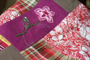 ビーズ刺繍のトート_e0154202_1351355.jpg