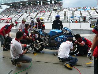 ８耐 決勝レポート後半_a0103227_065195.jpg