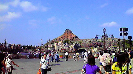 混雑のディズニーシー！_d0051146_1844196.jpg