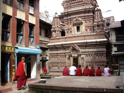 From Nepal 日記 <パタン> _f0042307_9391877.jpg