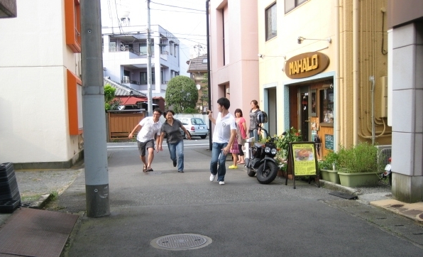 hito20　吉原路地裏競技会_b0093221_108264.jpg