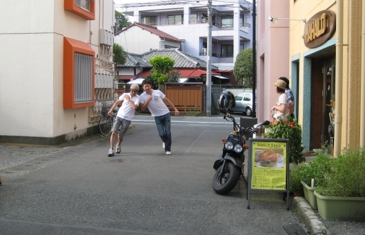 hito20　吉原路地裏競技会_b0093221_5572413.jpg