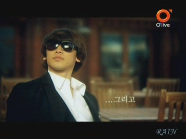 D-10　歌手RAIN,韓国で最も影響力ある芸能人1位!_c0047605_9443186.jpg