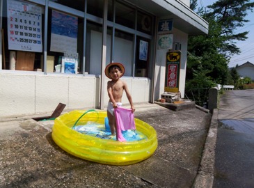 残暑お見舞い申し上げます_f0117498_9285882.jpg