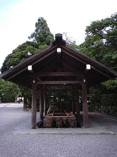d0048332_2392888.gif