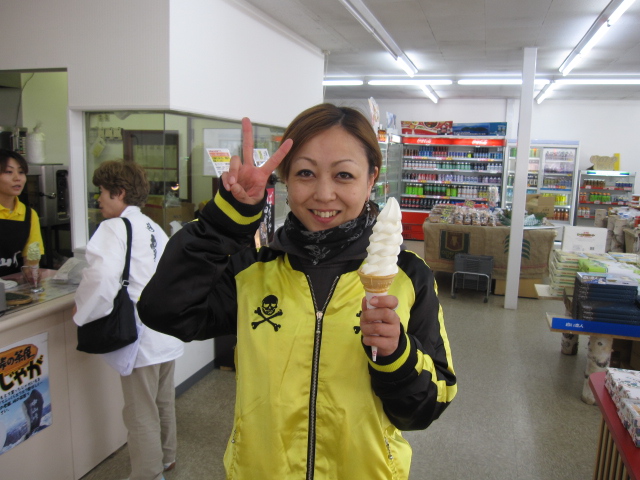 a0071756_111036100.jpg