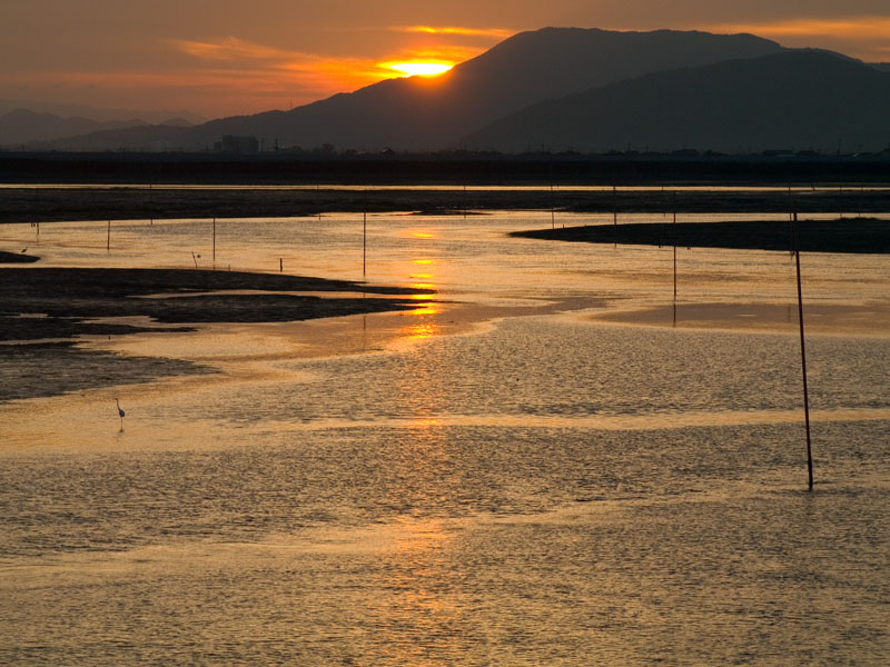 夕暮れの有明海（佐賀市東与賀海岸にて）_c0014538_12123287.jpg