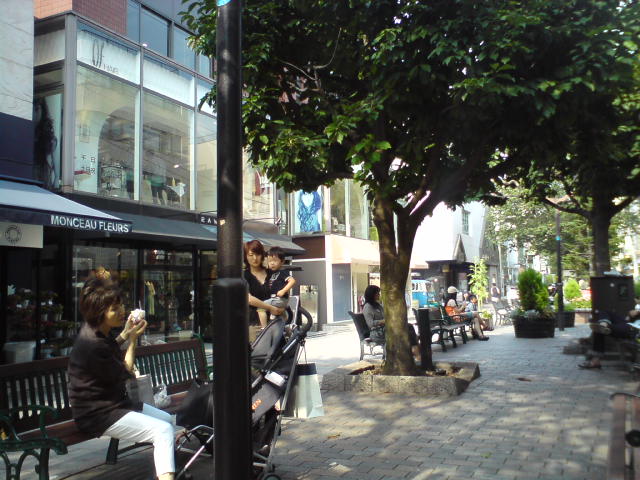 パリの裏町_d0038951_1245224.jpg