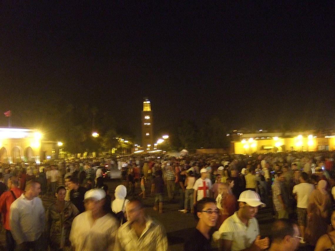 Djemaa el-Fna at Marrakesh - Morocco - Aug 22, 2009 -_e0185665_1311639.jpg