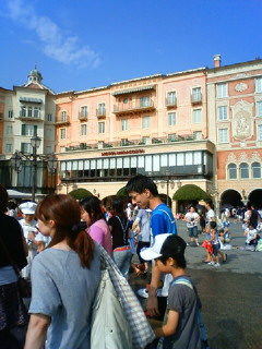 ちぇ〜_f0195978_1575193.jpg