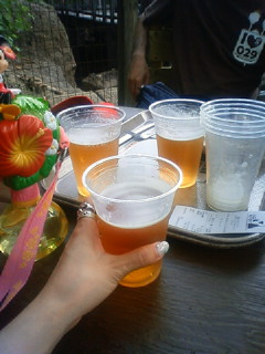 あ〜(*´▽｀)ビール_f0195978_1662396.jpg