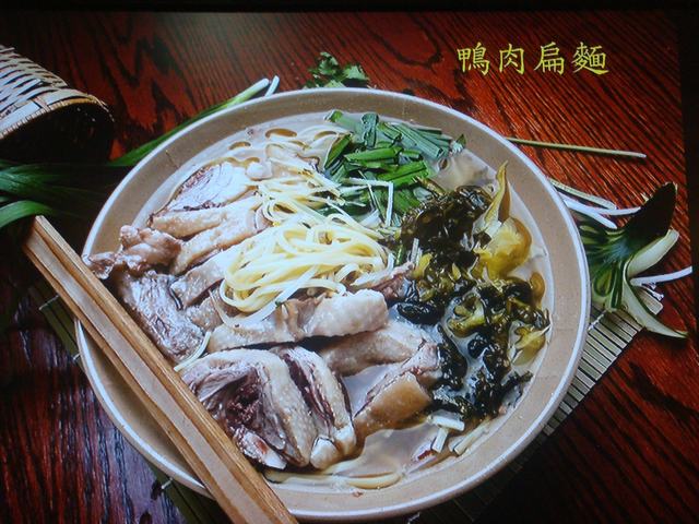 暑い日は、ラーメンを食べるのにかぎります、_d0100880_9471360.jpg