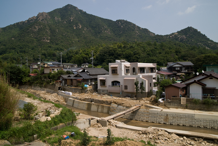 土砂災害地 山口県防府 福岡県篠栗町その後_a0096313_20155643.jpg