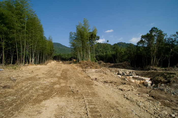 土砂災害地 山口県防府 福岡県篠栗町その後_a0096313_20204835.jpg