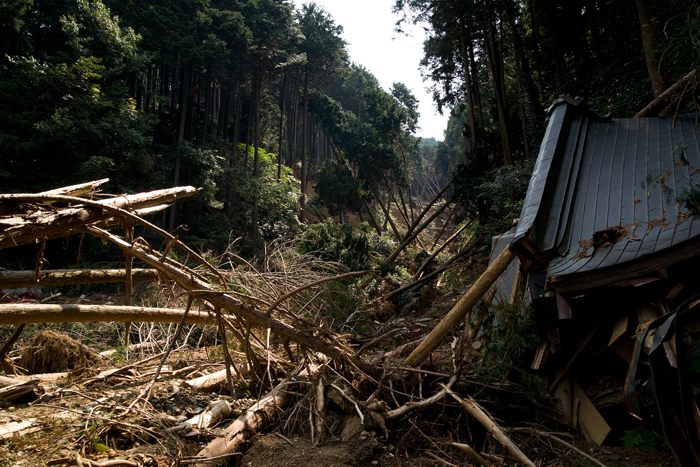 土砂災害地 山口県防府 福岡県篠栗町その後_a0096313_2022215.jpg