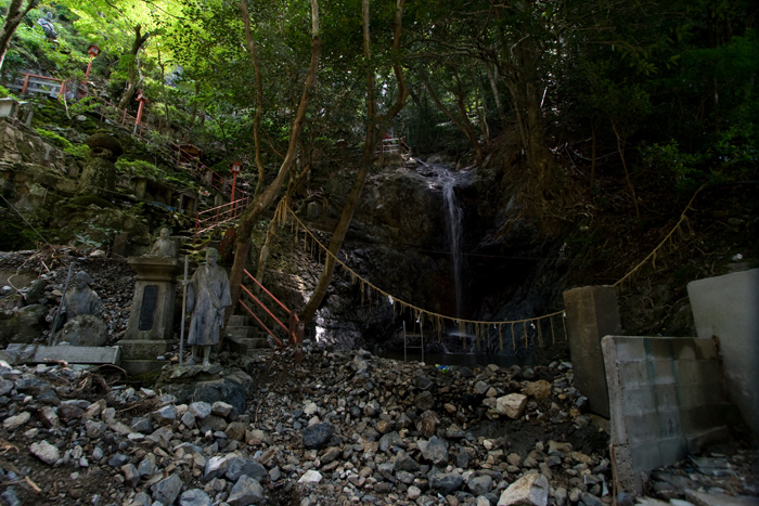 土砂災害地 山口県防府 福岡県篠栗町その後_a0096313_20322537.jpg