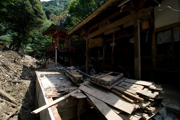 土砂災害地 山口県防府 福岡県篠栗町その後_a0096313_20352454.jpg