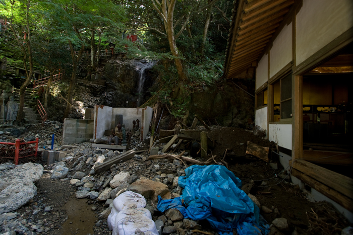 土砂災害地 山口県防府 福岡県篠栗町その後_a0096313_20361581.jpg