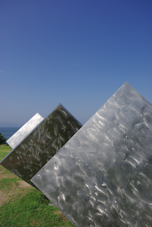 夏の旅「瀬戸内海　直島」４ ベネッセハウス_c0077129_20312919.jpg