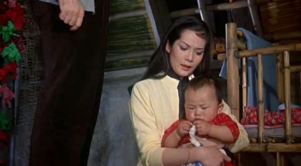 ナンシー・クワン（Nancy Kwan）「スージー・ウォンの世界」（1960）其の弐_e0042361_23235727.jpg