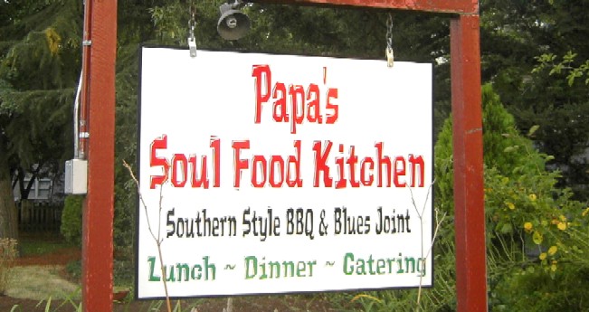 ユージーンで見つけたソウル・フード。　-Papa\'s Soul Food Kitchen_a0118890_17575732.jpg