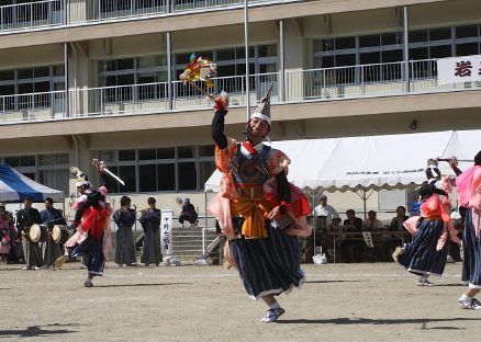 岩泉町郷土芸能祭_e0179212_16262977.jpg