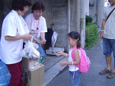 夏の行事　地蔵盆です　　８月２３日_a0114314_1494470.jpg