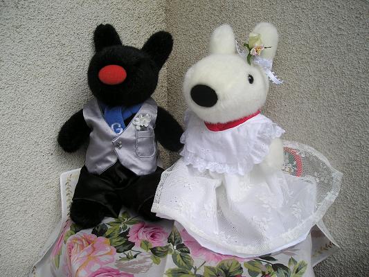 リサとガスパール 結婚式へ : 花 糸