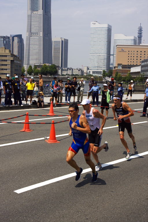 ２００９横浜国際トライアスロン大会_d0029744_16251446.jpg