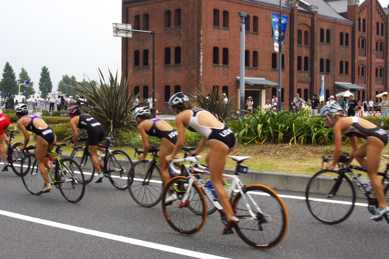 ２００９横浜国際トライアスロン大会_d0029744_1646366.jpg