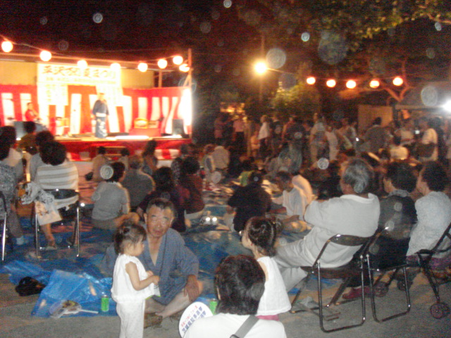 遺跡の万灯祭り_b0124462_18205070.jpg